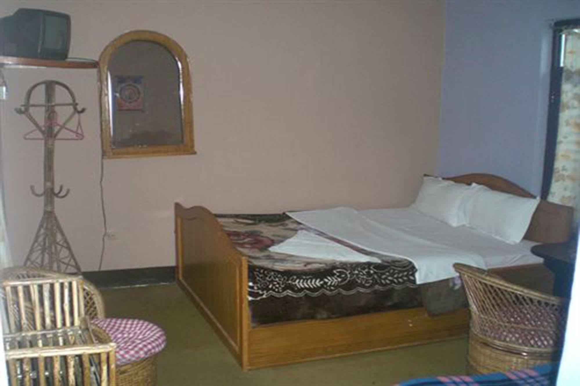 פוקהרה Hotel Mandala מראה חיצוני תמונה